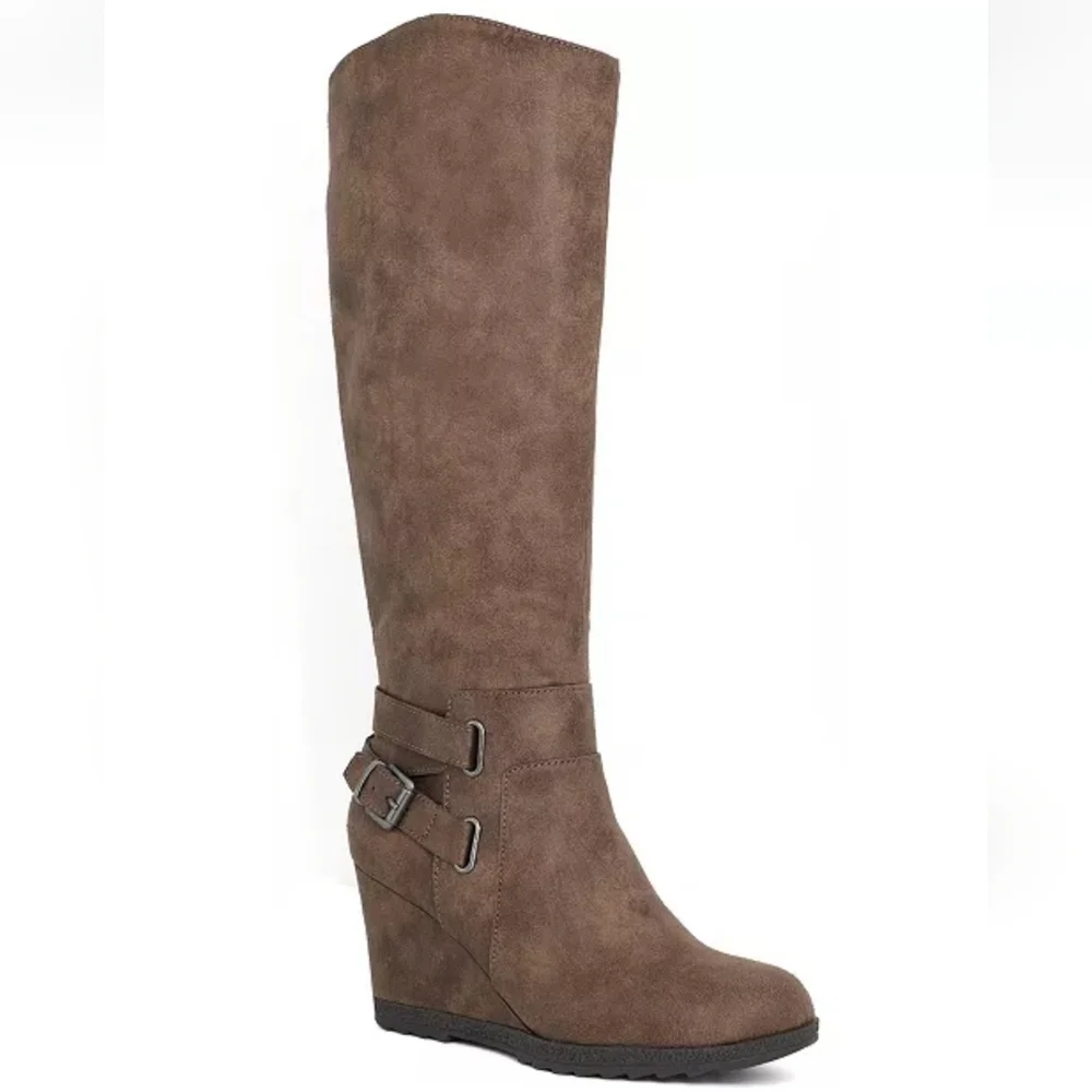 American Rag Women's Kyle Round Toe Wedge Taupe Boots, Size 11M - Picture 1 of 12